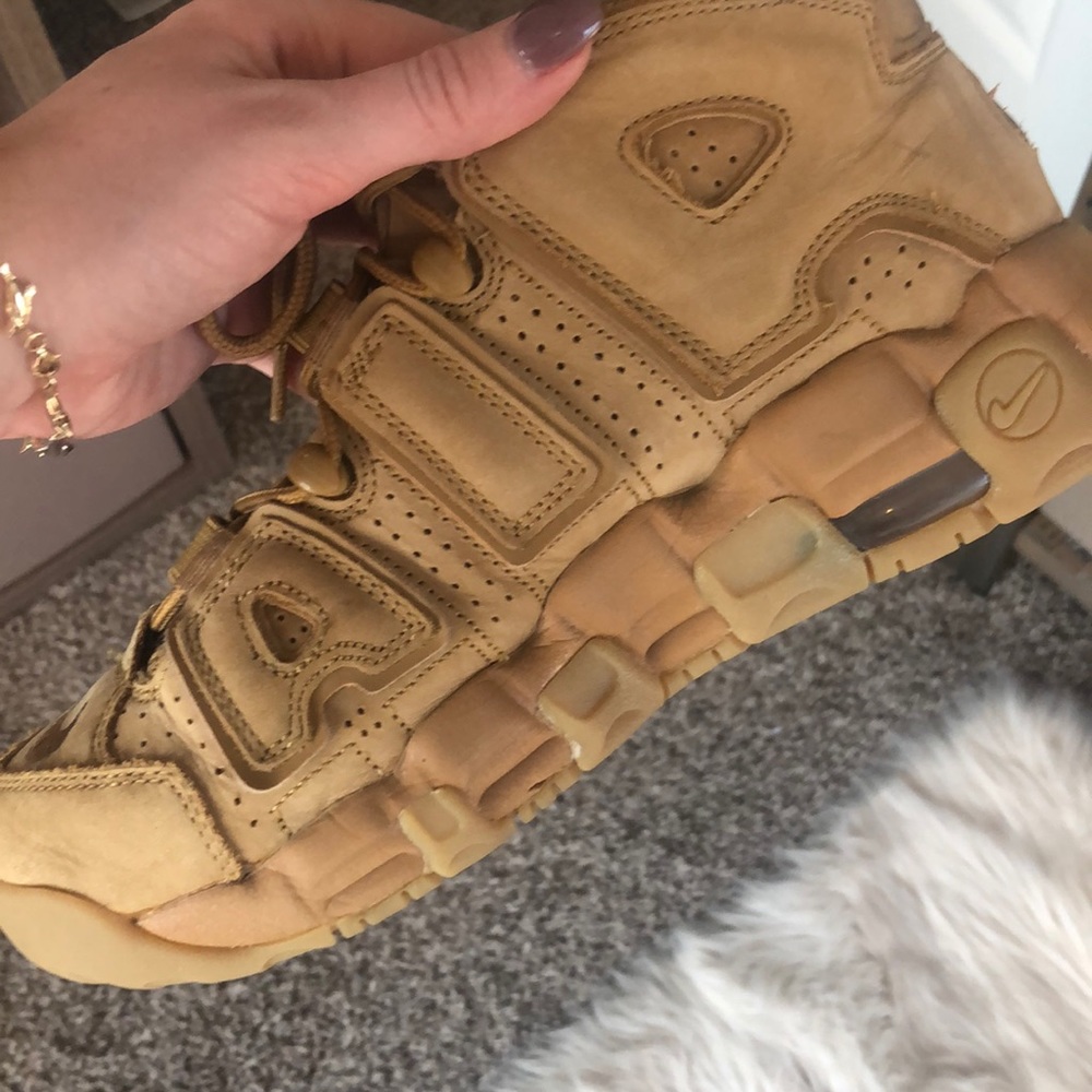 Nike Airs